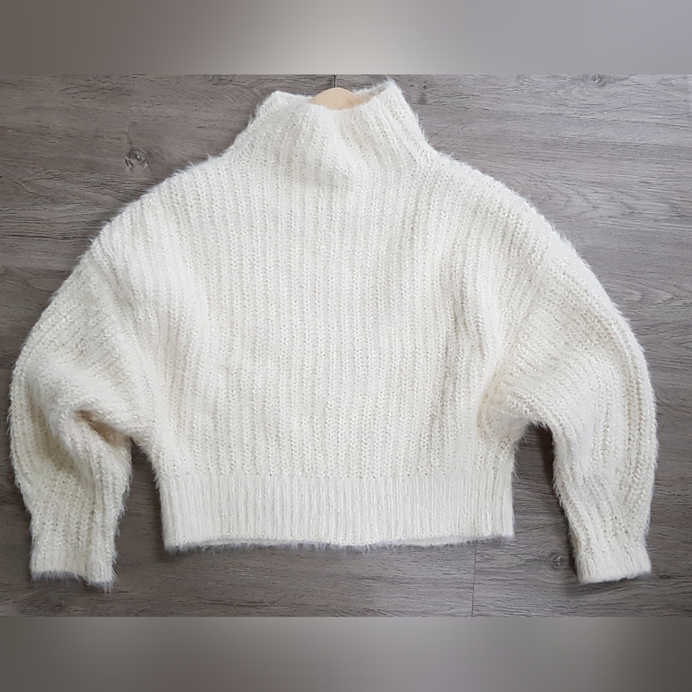 Women's Off White Sweater - size S